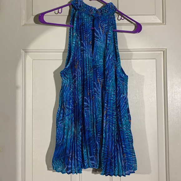 Jennifer Lopez top sleeveless pleated tropical blue palms large - Picture 3 of 6